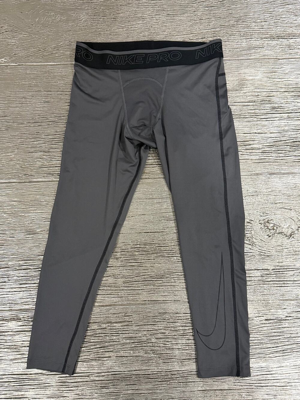 Nike men’s size M Pro Dri-FIT Fitness Tights Gray & Black